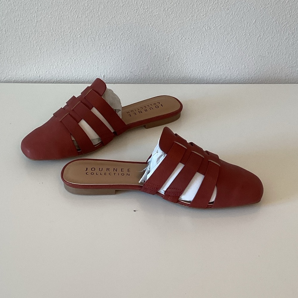 New WB Journee Collection Women's Red Slide Sandals